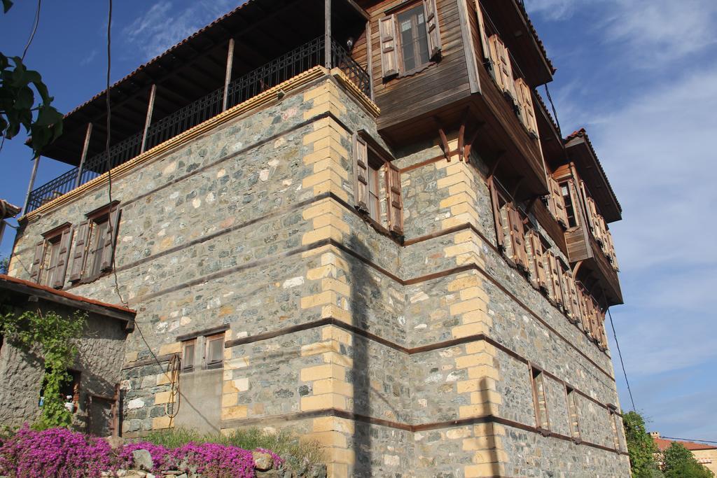 Altin Cesmeli Hotel